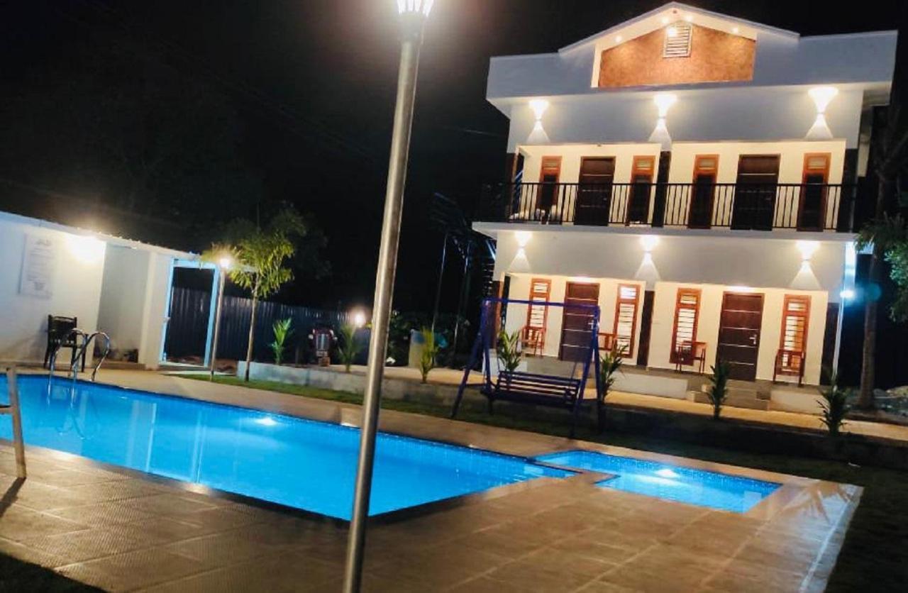 The Lavender Resort Waynad Vaduvanchal エクステリア 写真