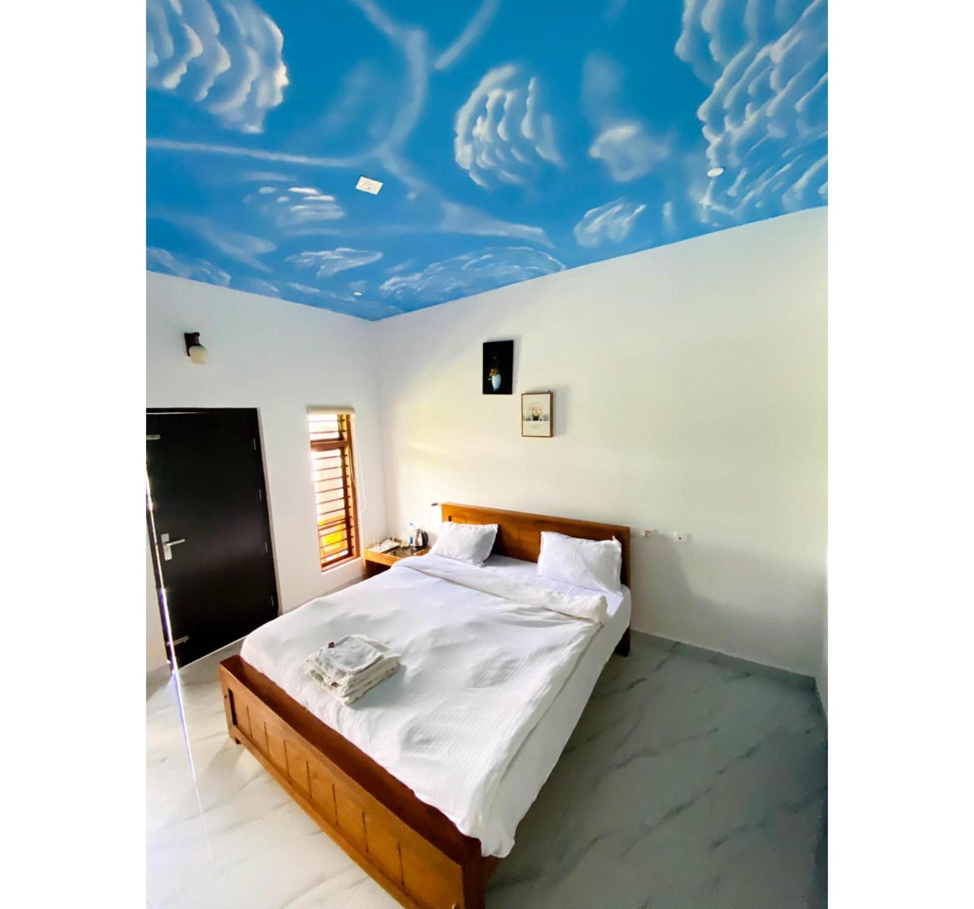 The Lavender Resort Waynad Vaduvanchal エクステリア 写真
